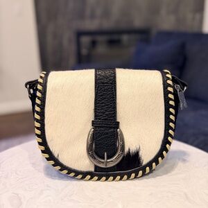 Trinity Ranch Western Hair-On Cowhide Saddle Crossbody Black
